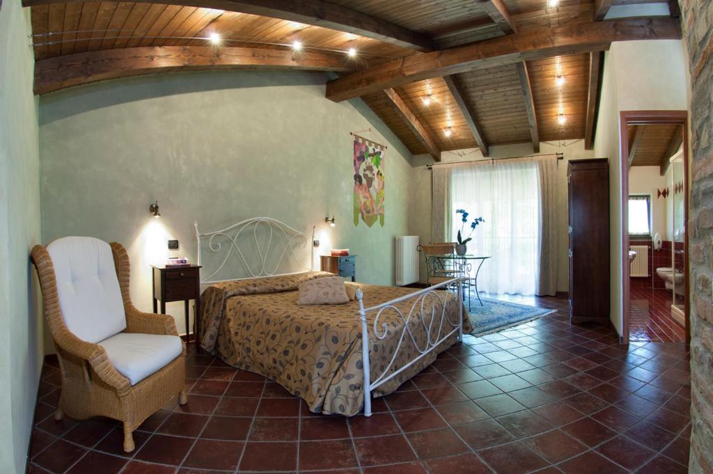 Trattoria Del Bivio Guest House Cerretto Langhe Cameră foto