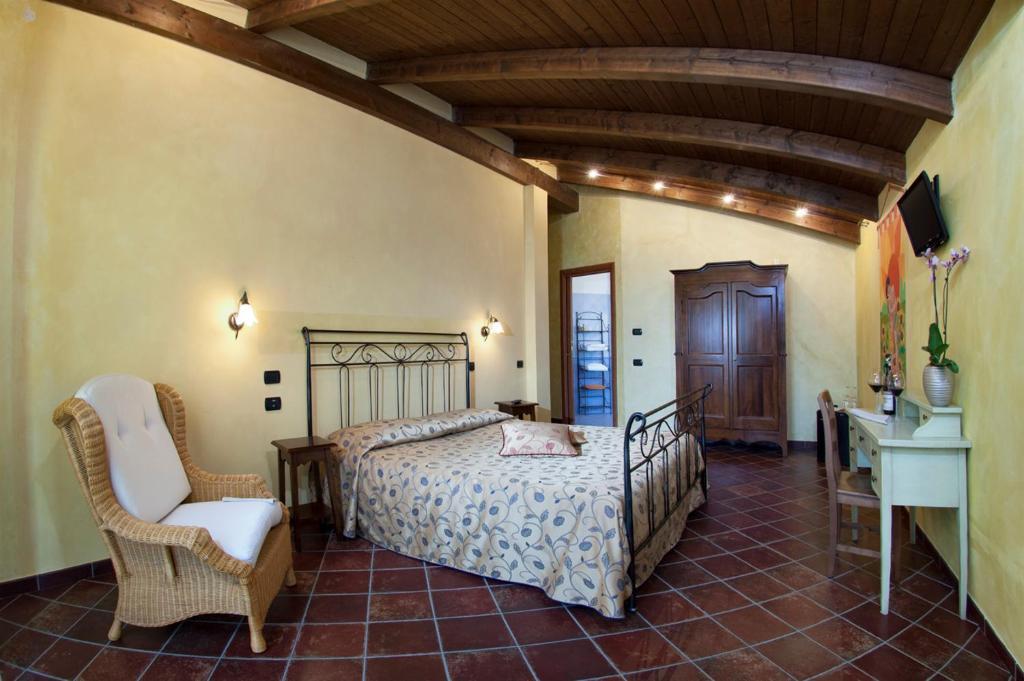 Trattoria Del Bivio Guest House Cerretto Langhe Cameră foto